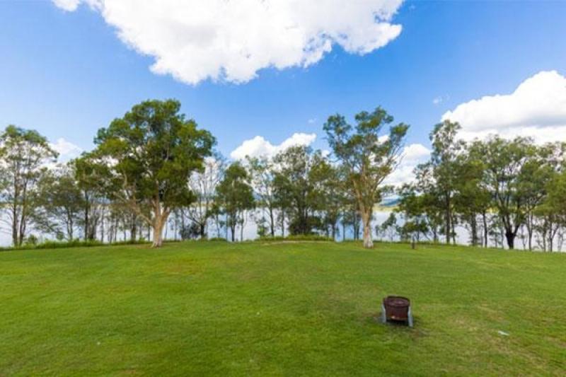 Nrma Lake Somerset Holiday Park Kilcoy Exteriör bild