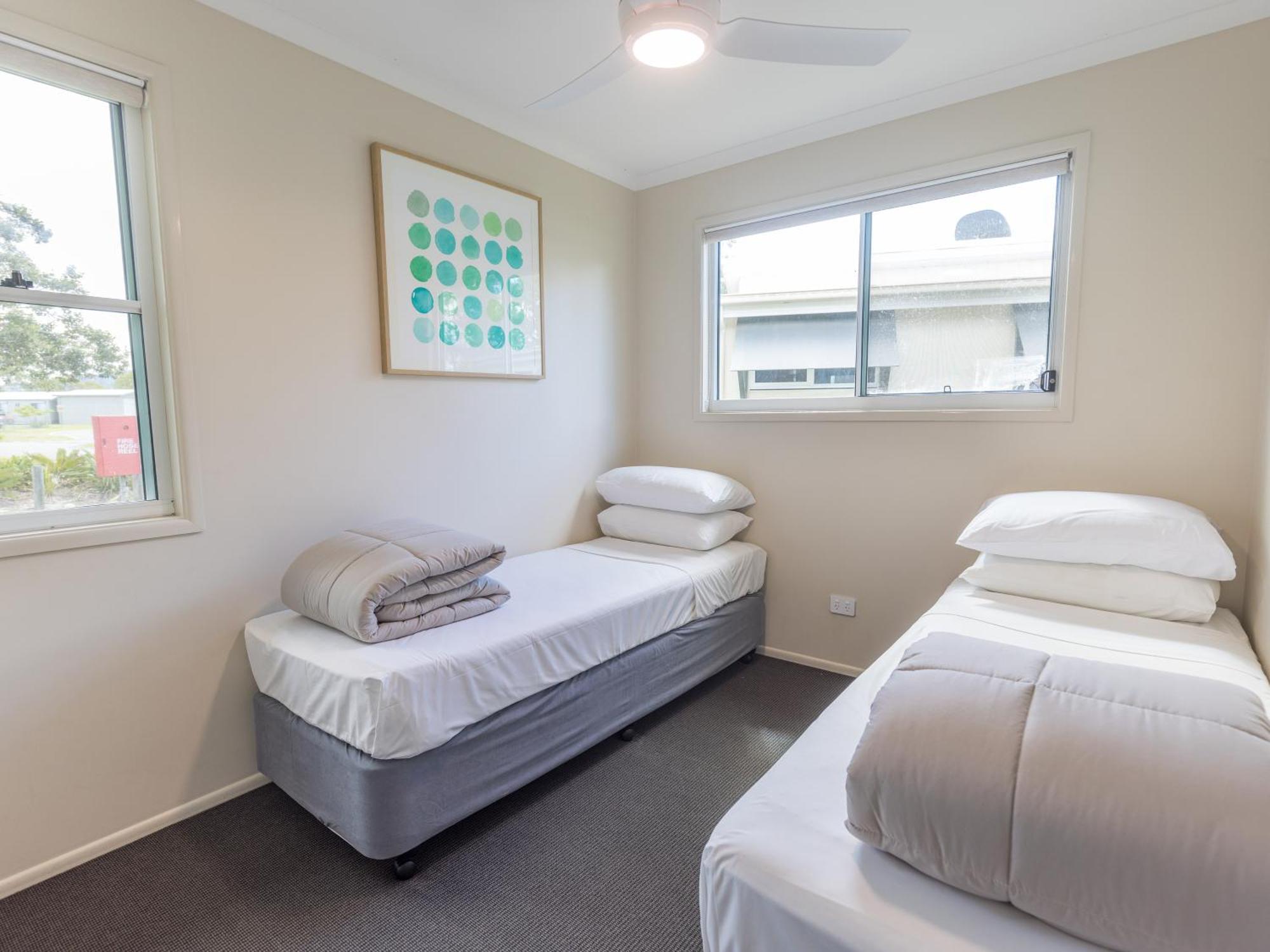 Nrma Lake Somerset Holiday Park Kilcoy Rum bild