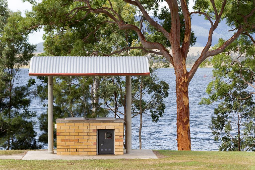 Nrma Lake Somerset Holiday Park Kilcoy Exteriör bild